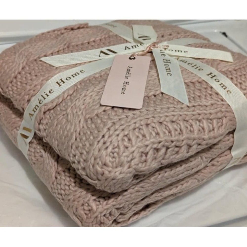 Pink Cable Knit Throw Blankets Soft Cozy and Lightweight Chunky Wool